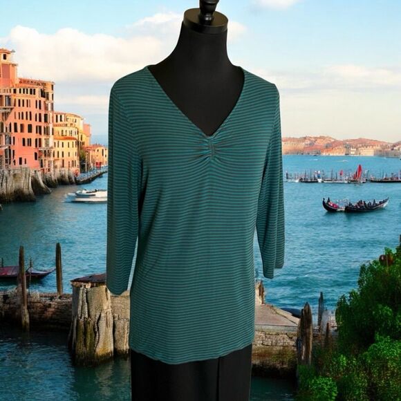 Tommy Bahama Soft Stretchy Teal Stripe Top, Size Large - Picture 9 of 9